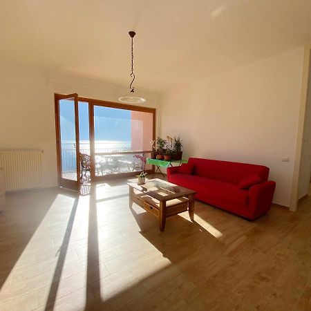 Big Apartment With Lake View And Two Bedrooms Sala Comacina Exteriér fotografie