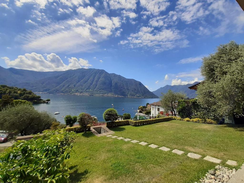 Big Apartment With Lake View And Two Bedrooms Sala Comacina Exteriér fotografie