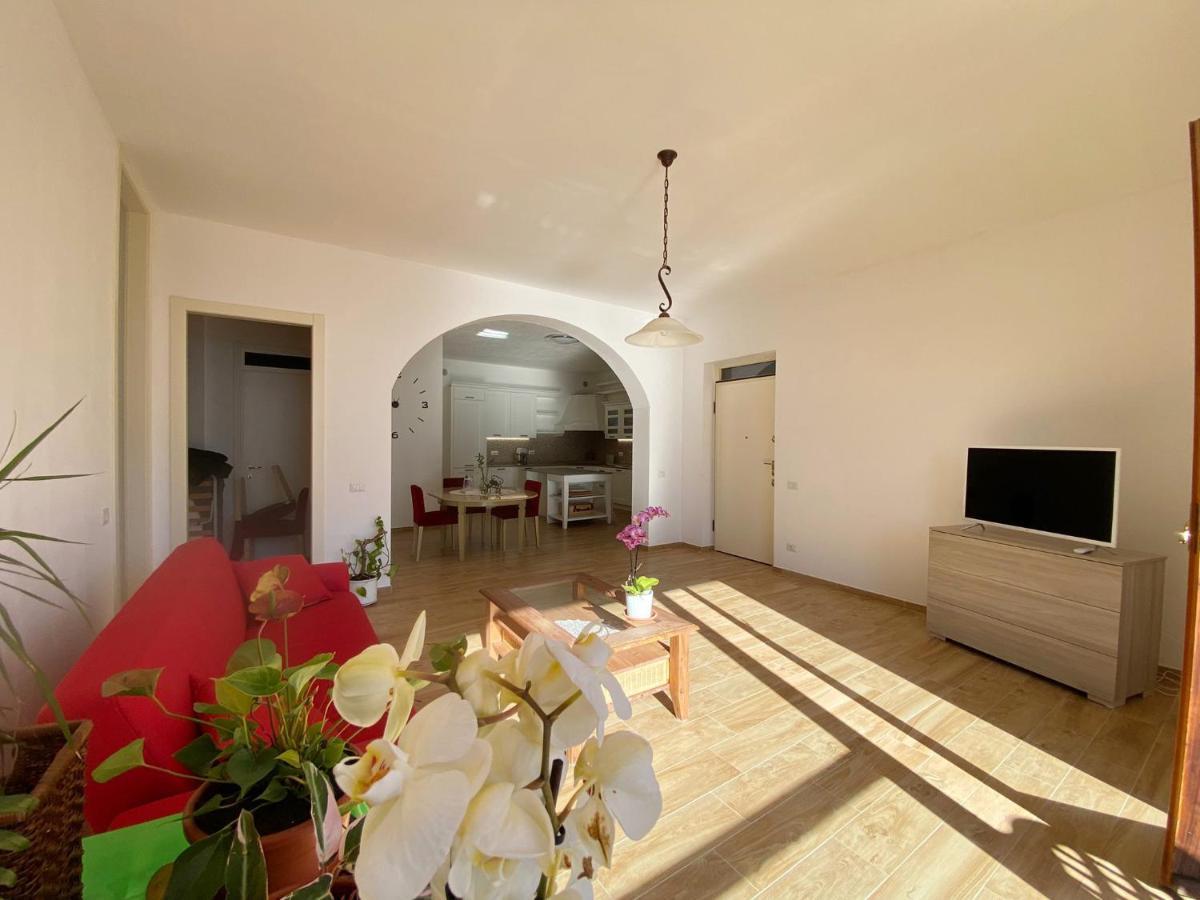 Big Apartment With Lake View And Two Bedrooms Sala Comacina Exteriér fotografie
